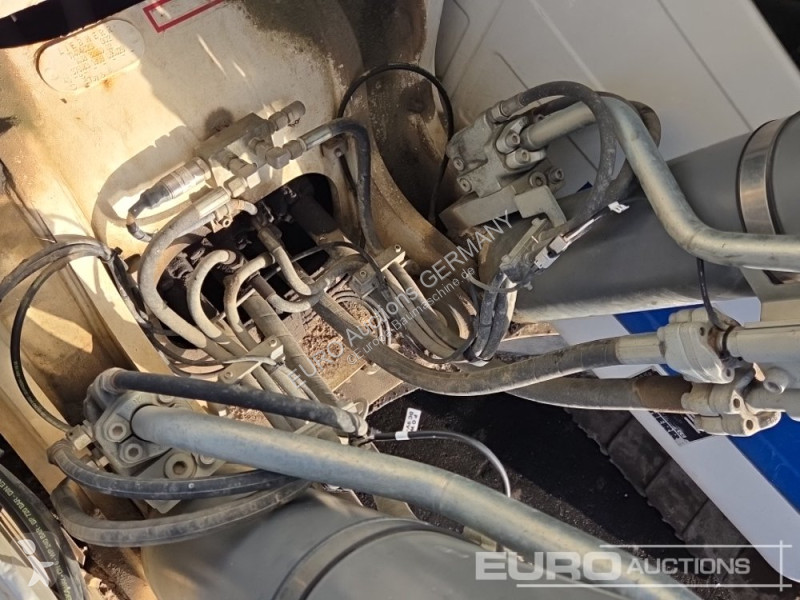 Graafmachine Liebherr R926 WLC
