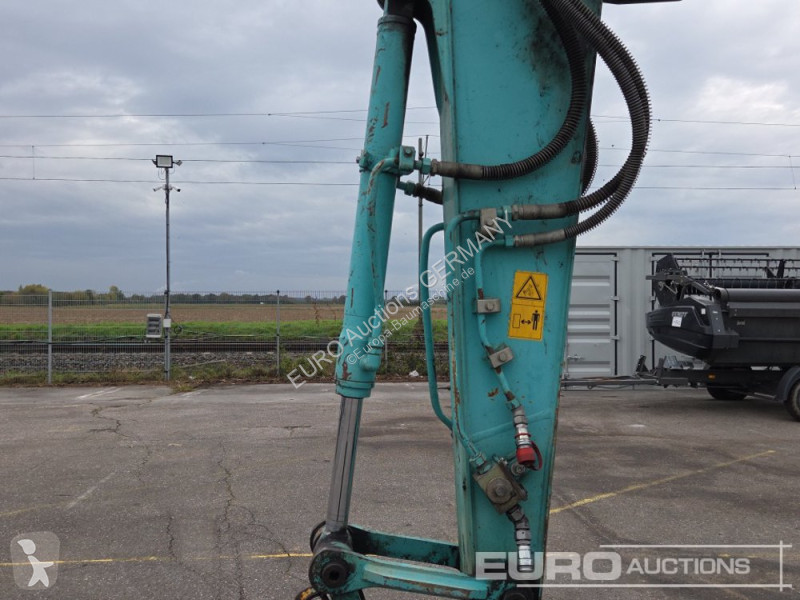 جرافة Kobelco SK85MSR-3E