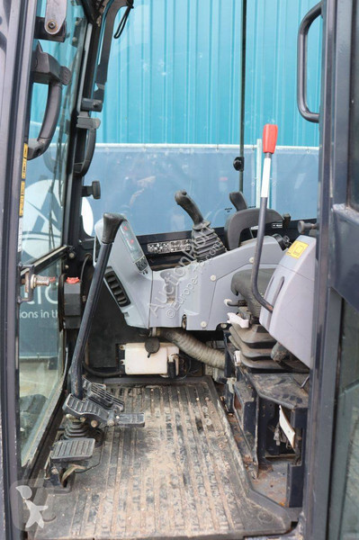 جرافة Kubota