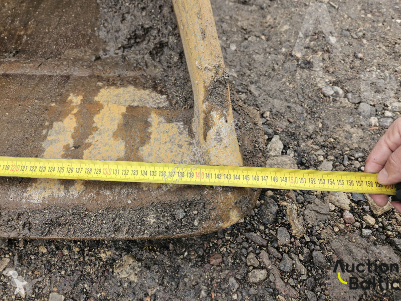 Багер JCB
