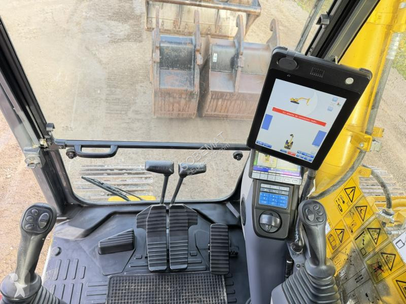 Escavadora Komatsu I-11E0