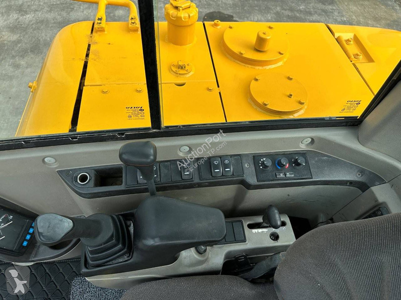 Graafmachine Volvo EC60C