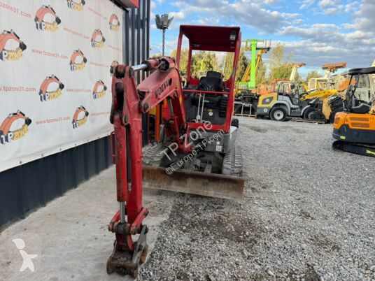 Escavadora Volvo ECR25D