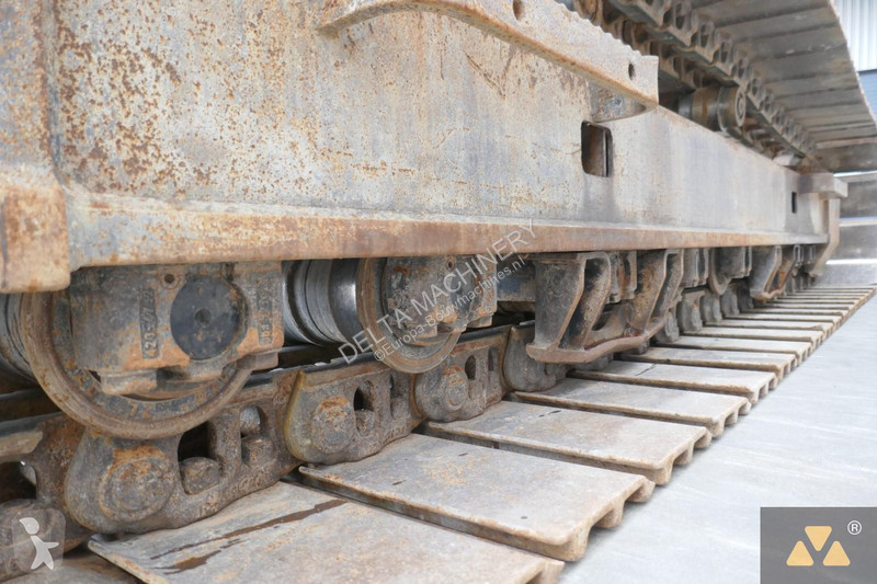 Excavator Caterpillar