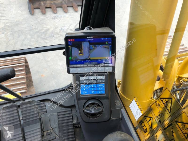 Excavator Komatsu PC290LC-11E0