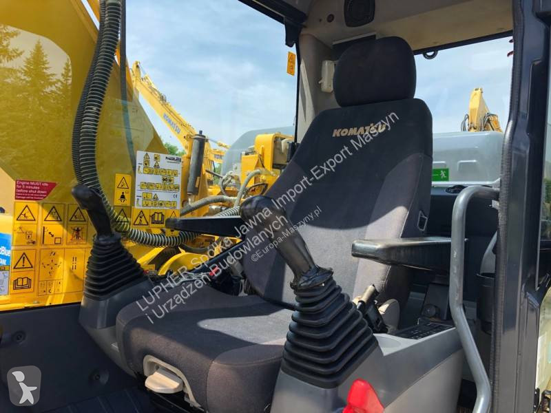 Excavator Komatsu PC210LC-11