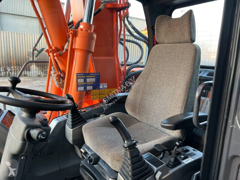 جرافة Doosan