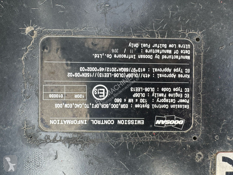 جرافة Doosan -5 - 680 hours