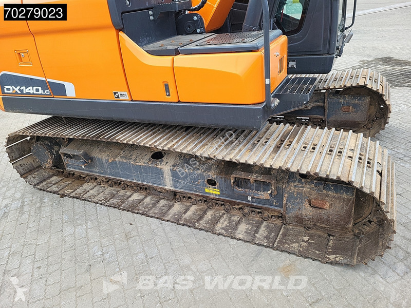 Excavator Doosan -5