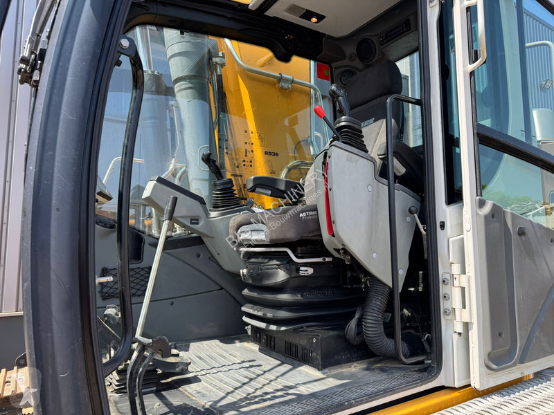 Excavadora Liebherr NLC