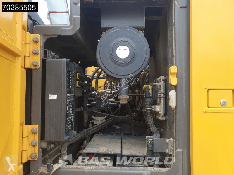 Graafmachine Volvo C220  Select