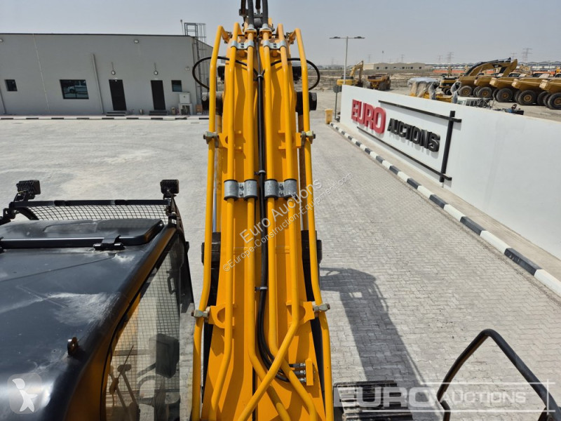 Escavatore JCB JS215LC