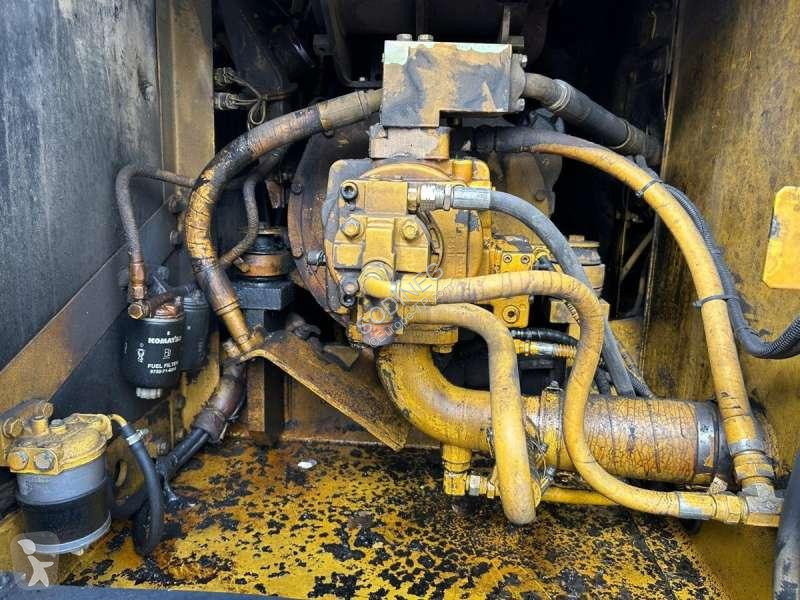 Escavadora Komatsu PC180LC-6K MACHINE SUISSE