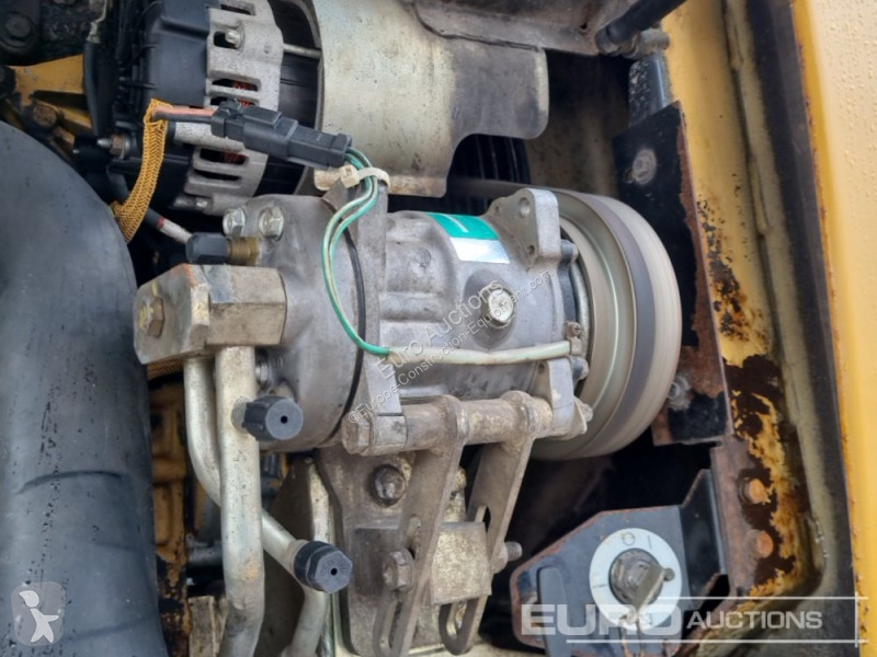 Lopatový nakládač Caterpillar D