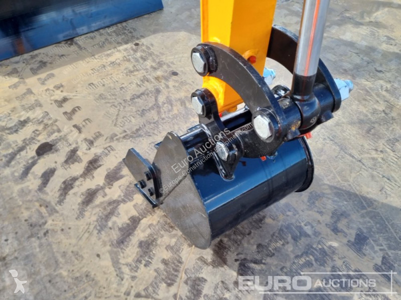 Escavadora JPC HT12