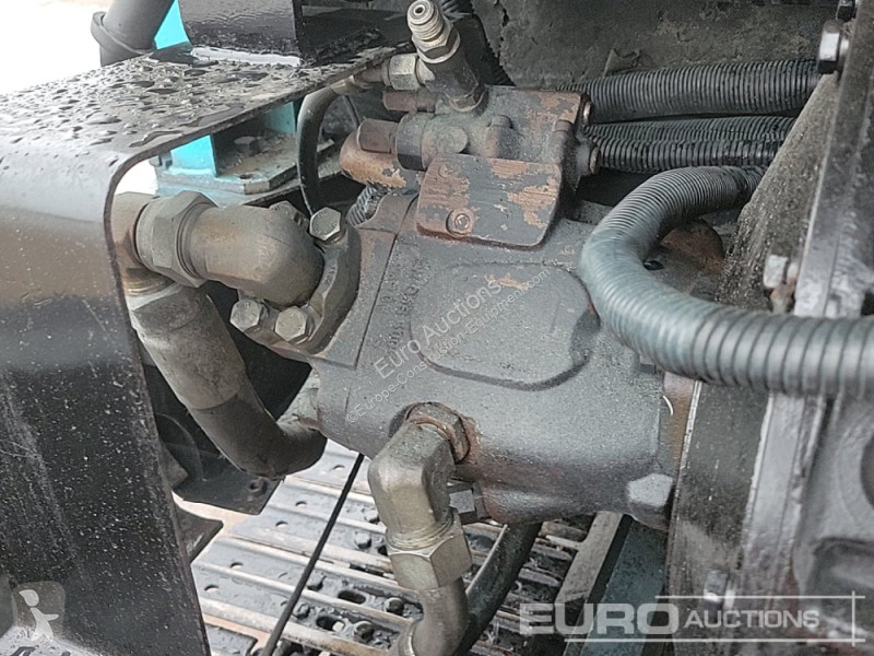 Escavadora Kobelco -C