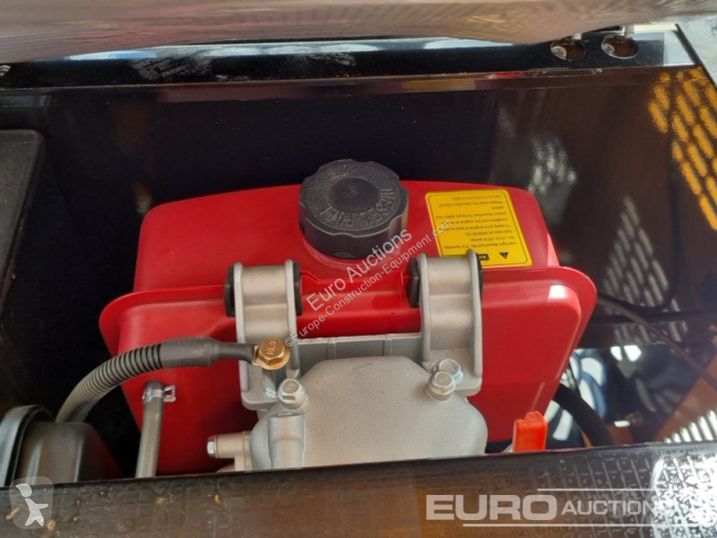 Escavadora JPC HT12