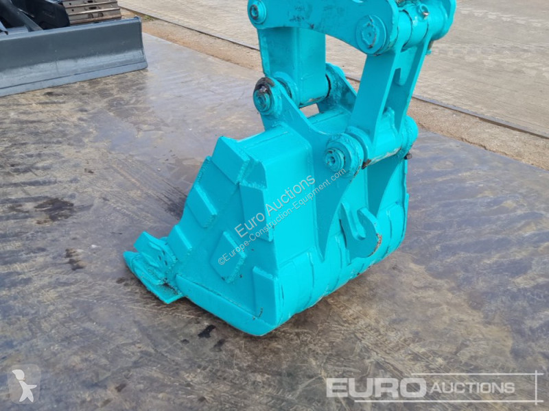 Escavadora Kobelco SK55-C