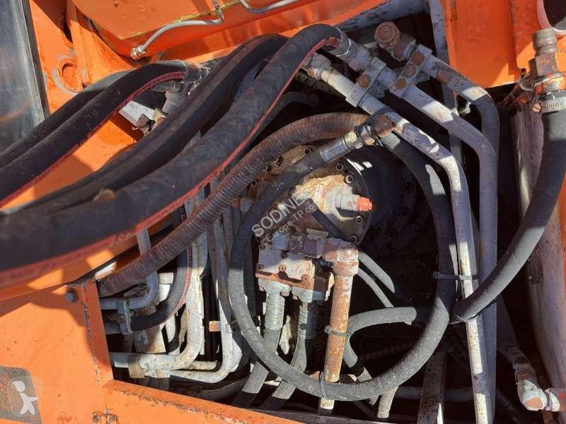 Escavatore Hitachi  UH073