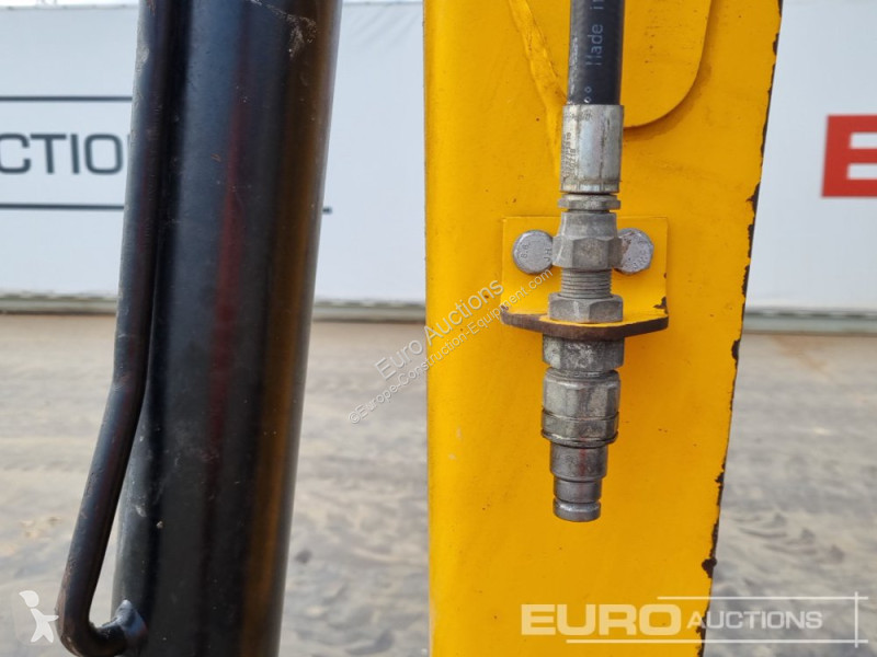Escavatore JCB