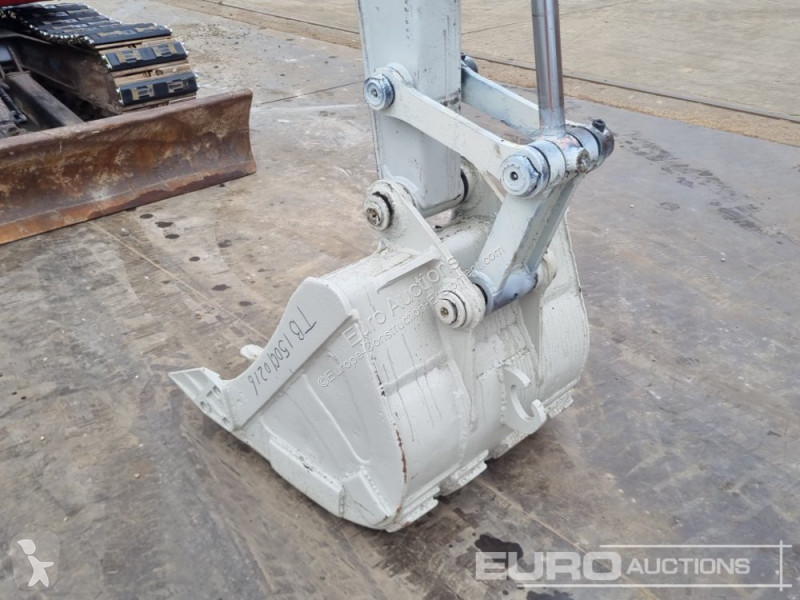 Excavadora Takeuchi TB150C