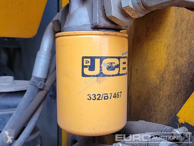 جرافة JCB JS131LC