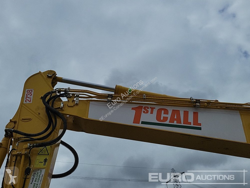 Excavator Komatsu -11E0