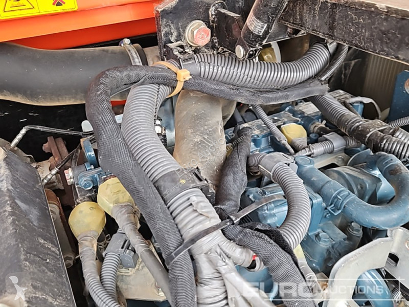 Escavadora Kubota KX080-4A2