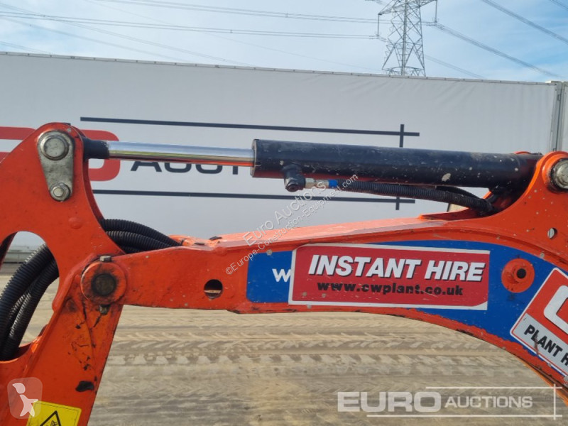 Lopatový nakládač Kubota KX015-4