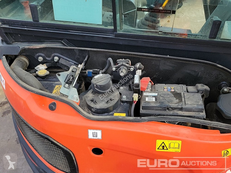Escavatore Kubota U27-4