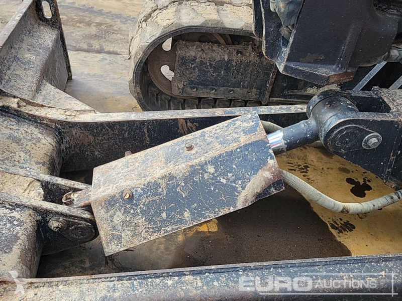 Escavatore Kubota KX080-4