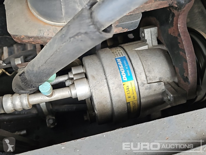 Escavatore Doosan