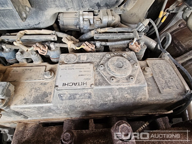 Escavatore Hitachi B-6