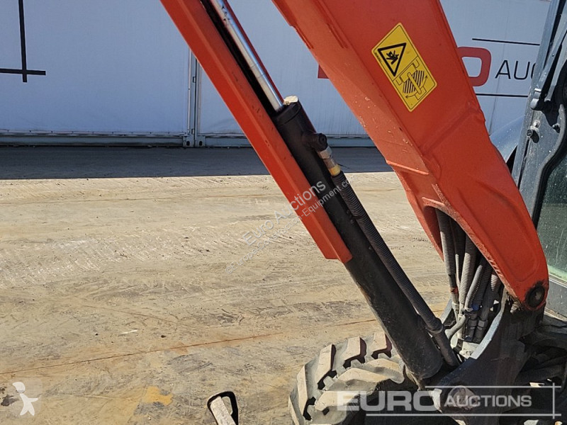 Excavadora Kubota U27-4