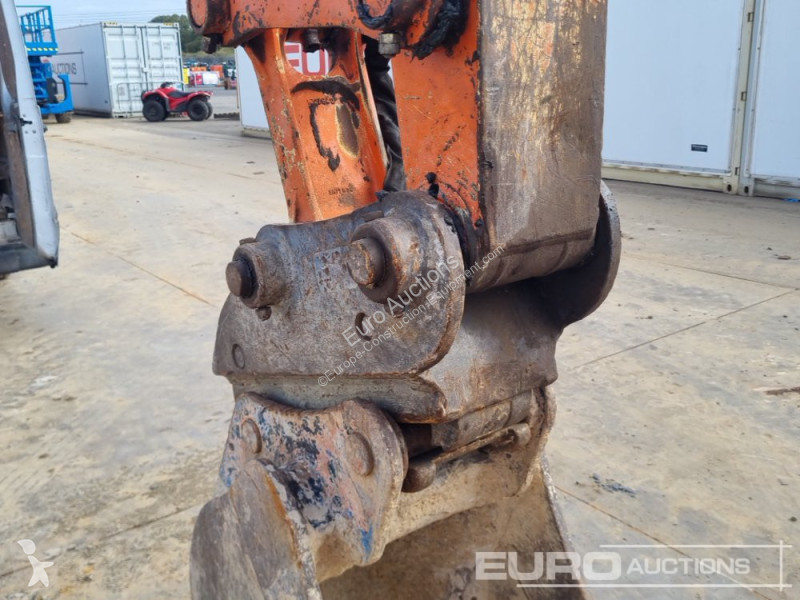 Excavadora Hitachi -6