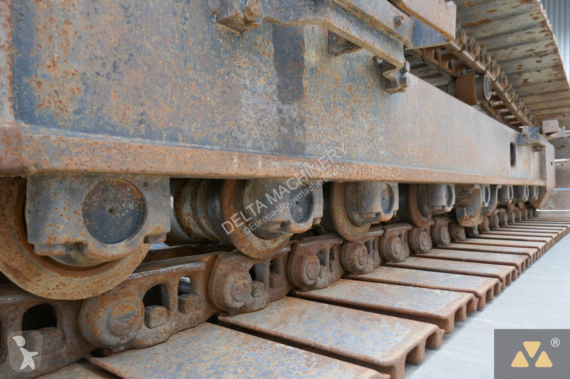 Lopatový nakládač Hitachi Long reach