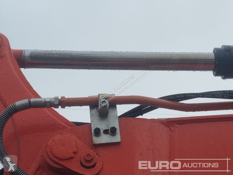 Lopatový nakládač Kubota KX163-5