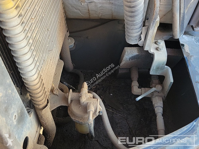 Excavator Volvo EC27C