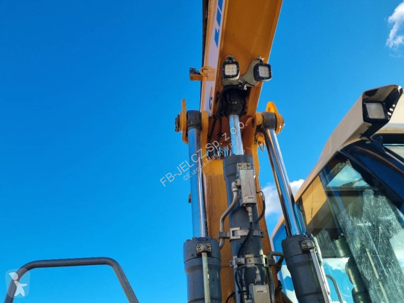 Lopatový nakládač Liebherr A 918