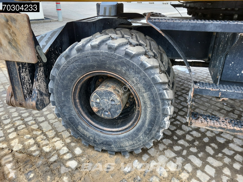 جرافة Caterpillar F F Outrigger + Blade