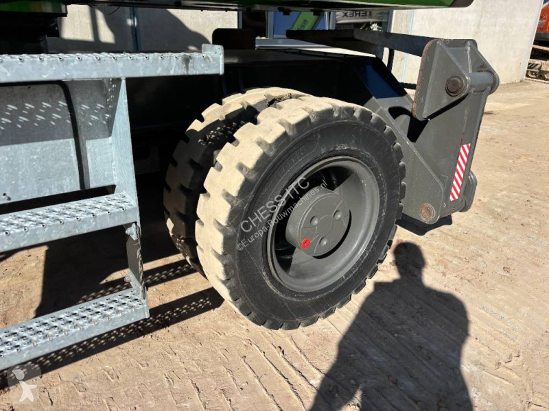 جرافة Sennebogen 821 M - 821 E - E - 818 - 825