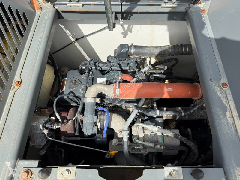 Skovl Liebherr - 2 Buckets Included / Automatic...