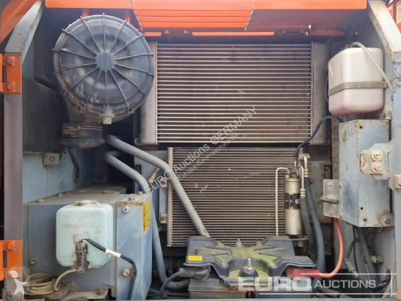 Skovl Hitachi