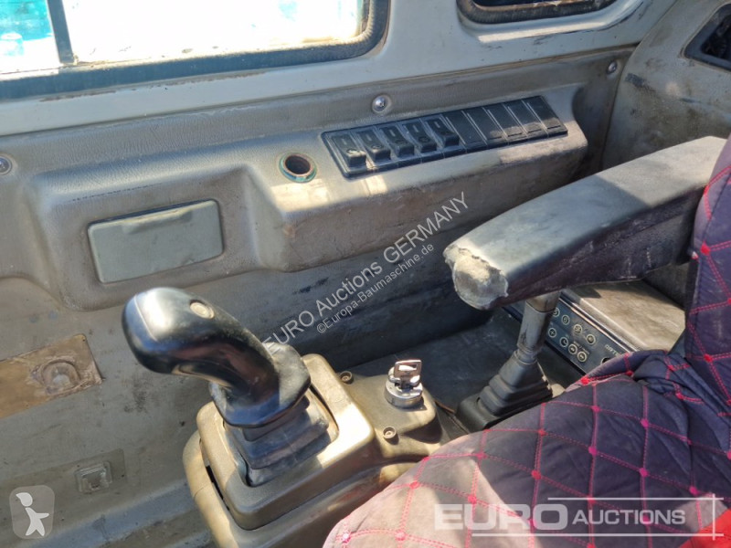 جرافة Kobelco C