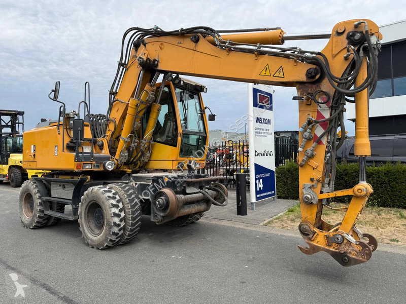 جرافة Liebherr ZW