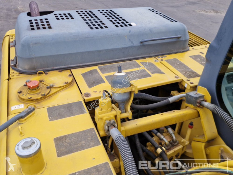 جرافة Komatsu PC210LC-7K