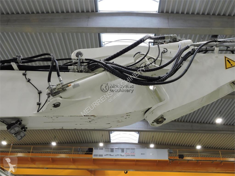 جرافة Liebherr A918
