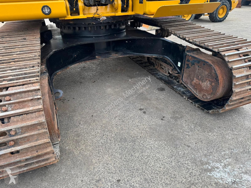 Lopatový nakládač Caterpillar NG 07B .