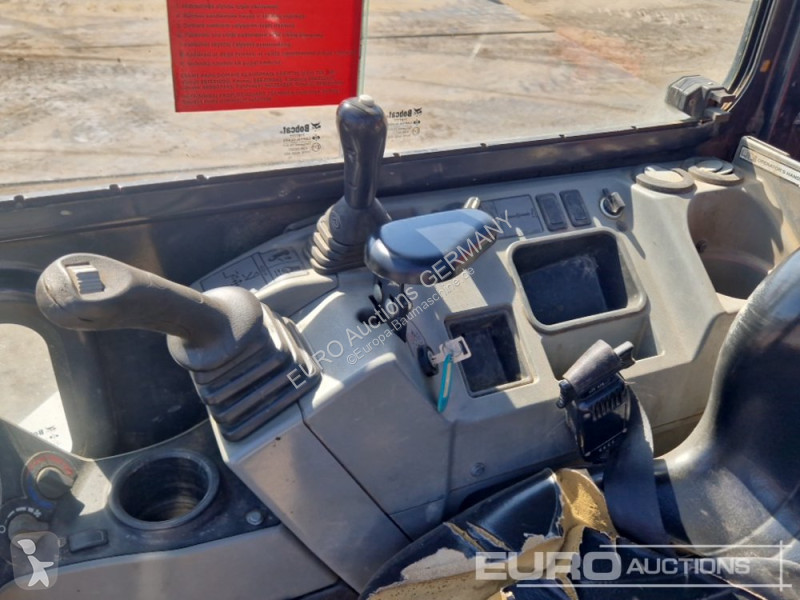 Rýpadlo Bobcat E25
