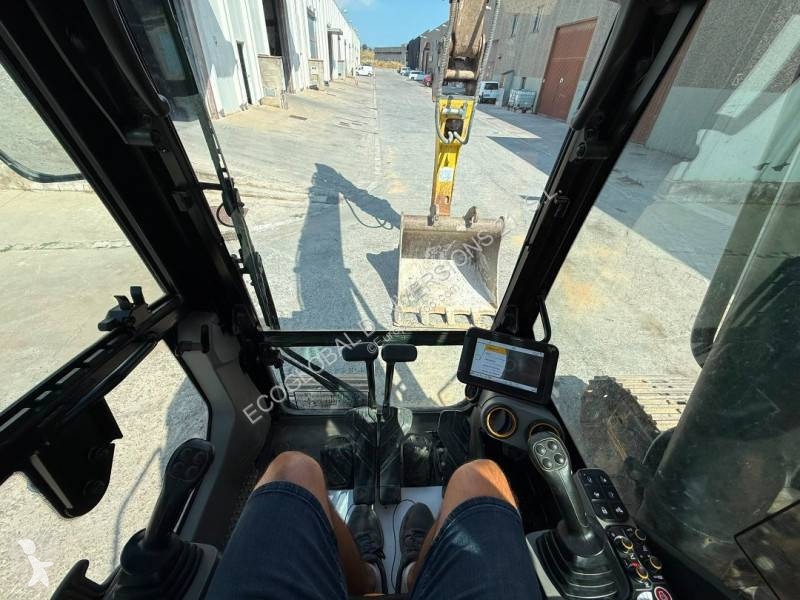 Rýpadlo JCB 210 XLC
